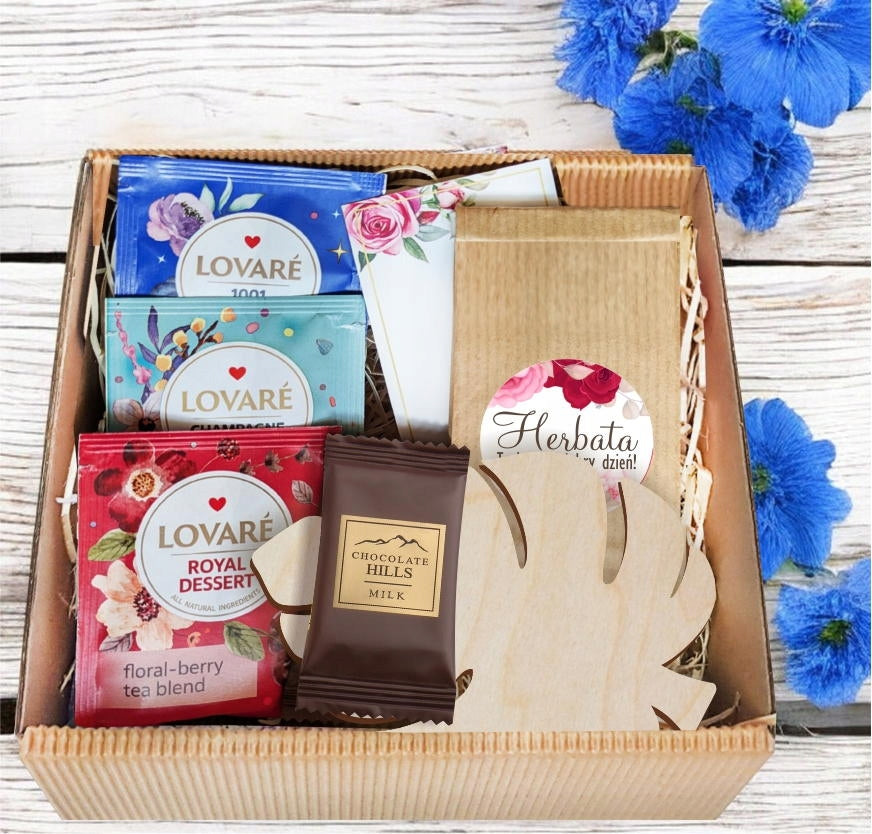 PREZENT NA DZIEŃ BABCI I DZIADKA ZESTAW KOSZ PREZENTOWY 2szt.