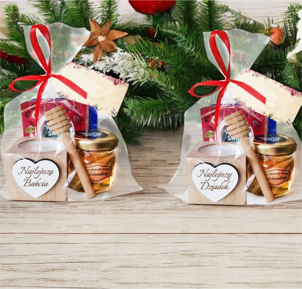 PREZENT NA DZIEŃ BABCI I DZIADKA 2szt. ZESTAW KOSZ PREZENTOWY MIÓD HERBATA